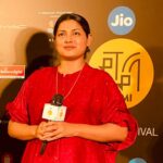 Nusrat Imroz Tisha Instagram - Had two great screenings at Mumbai Film Festival! We will remember your love, Mumbai! #somethinglikeanautobiography #somethinglikeanautobiographyfilm #tisha #nusratimrosetisha #chorki #MOL