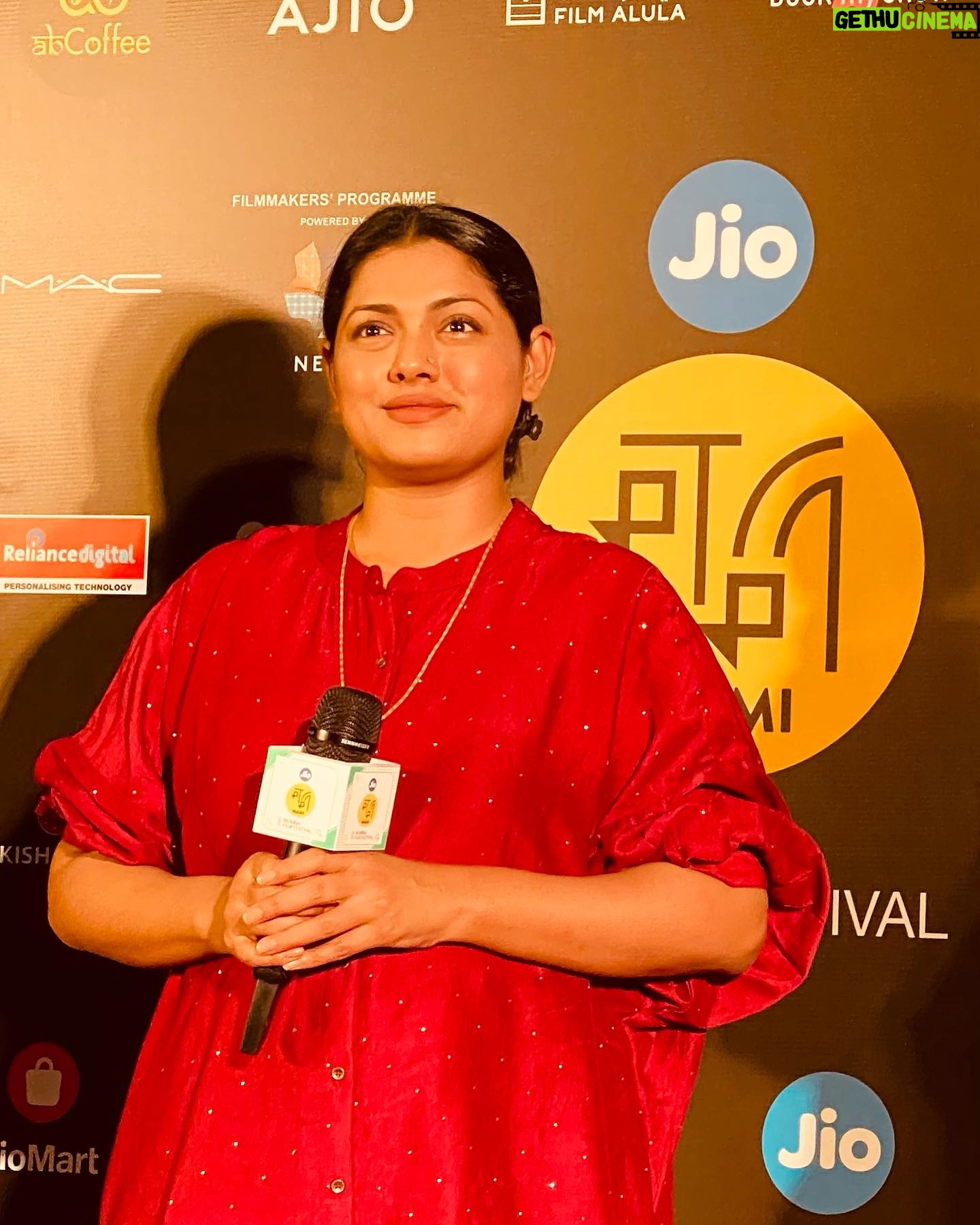 Nusrat Imroz Tisha Instagram - Had two great screenings at Mumbai Film Festival! We will remember your love, Mumbai! #somethinglikeanautobiography #somethinglikeanautobiographyfilm #tisha #nusratimrosetisha #chorki #MOL