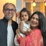 Nusrat Imroz Tisha Instagram - Eid Mubarak everyone! #tisha #nusratimrosetisha #imrose #eidmubarak #2024 #withfamily #ilhamnusratfarooki @farooki_mostofa