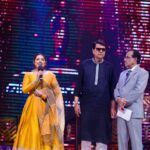 Nusrat Imroz Tisha Instagram - বিরতির পর আমার কাজে ফেরা “সামথিং লাইক অ্যান অটোবায়োগ্রাফি” সিনেমা দিয়ে। এই ছবির জন্য আজকে মেরিল-প্রথম আলো পুরস্কার পেলাম। ধন্যবাদ চরকি টিম, ছবিয়াল টিম এবং যে দর্শকরা আমাকে ভোট দিয়েছেন তাদের সবাইকে ধন্যবাদ। এই পুরস্কার আমার ইলহামের জন্য ডেডিকেটেড 😍😍😍 PC: @zutons_snapshoot Outfit: @safiya_sathi #tisha #nusratimrosetisha #imrose #prothomalo #award @farooki_mostofa @chorkiofficial #thankseveryone