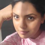 Nusrat Imroz Tisha Instagram - Shooting going on ....... #tisha #nusratimrosetisha #imrose #shooting #newproject