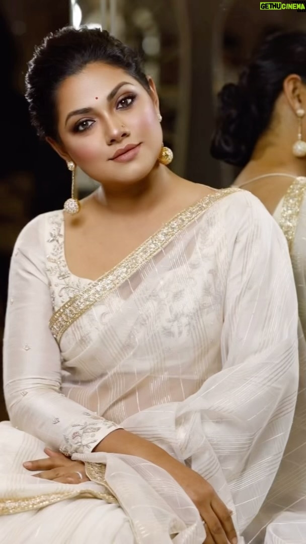 Nusrat Imroz Tisha Instagram - Life is nothing but an unwritten journey! Makeup: @zahidkhanbridalmakeover Outfit: @festivibe.official PC : @mh_bipu #tisha #nusratimrosetisha #imrose #somethinglikeanautobiography #thursday #chorki