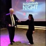 Nusrat Imroz Tisha Instagram - Family dance 💃 #tisha #nusratimrosetisha #imrose #withfamiy #busanfilmfestival #korea #autobiography