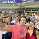 Nusrat Jahan Instagram - It was an exhilarating experience to watch the Cricket Match yesterday at the Stadium with 600 girls from different NGOs, as it was a first time experience for them. Kudos to @ayushsarda1 from @ekpacketumeed & @ashishchoudhary86 @nancybhajankachoudhary for organising this noble initiative. #Exhilarating #CricketMatch #makingadifference