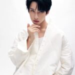 Nuttarat Tangwai Instagram – อยู่ในโหมดตกหลุมรัก!! “โนอึล” ปล่อย “Touchdown” หวังทำแต้มชนะใจ เพลงแนว City-Pop ที่ผสมผสานเสียงร้องใสๆ ของโนอึลเข้ากับเสียงซินธิไซเซอร์ในบีตที่ไม่ช้าไม่เร็ว 

“เนื้อหาในเพลง Touchdown เปรียบเทียบการทำคะแนนแต้มสำคัญในกีฬาอเมริกาฟุตบอลที่นักกีฬาต้องนำลูกรักบี้เข้าไปในเขตประตูฝ่ายตรงข้าม เสมือนการได้เจอคนที่ใช่ พอรู้สึกชอบคนคนนี้แล้วก็ไม่ต้องการมองหาใครอีก มีเขาเป็นจุดหมายที่เราอยากจะทำทุกๆ อย่างให้ดีที่สุดเพื่อจะได้คะแนนสำคัญจากเขาเหมือนแต้มทัชดาวน์ครับ” 

ติดตามชมเอ็มวีได้แล้วที่ยูทูป Magenta Studio Official 

#LofficielThailand
#LOfficielPopCulture
#BoNoH 
#MagentaBoy 
#NoeulNuttarat