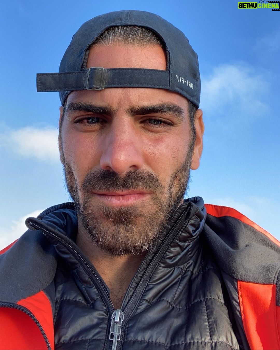 Nyle DiMarco - 131.8K Likes - Sailing does your soul good. It made me think a lot about what happened when I was 20. My four deaf buddies and I decided to buy a 1975 27foot sail boat for $2,500 and sailed out of Maryland to Florida with hopes to voyage to the deepest Caribbean we could navigate until it was time for Fall semester..., testing our and the boat’s willpower and grit.
I can’t count on both hands how many interventions parents held with us, telling us to reconsider the trip due to our sheer inexperience. We persisted and said we were certified in sailing— which we took a course in Puerto Rico during spring break… just weeks before. We were kids wanting to drink up the world so there weren’t anything they could reason with us.
I remember when we were in the middle of Chesapeake bay. We had just begun. We were so excited that a friend shotgunned a monster energy drink. What an idiot. But anyway — the Bay was massive that it looked like we were out in the open, in the middle of Atlantic Ocean, with absolutely no sight of land. “Fuck yeah, we’re sailing!” we thought as we brought out the jib. But then there was a storm at 2am in the morning. Thunders cracked. Rained cats and dogs. The waters were choppy as it dangerously breathed up and down, above and then below us. The tiny 27foot felt like it was about to tip. As we braced for our final moments of life, we stayed up all night fighting the storm… in a bay.
Obviously we survived. That event gave us confidence in this wee boat, that it would indeed take us to the Caribbean. We pushed down south via the intercostal waterway. Unfortunately, after a long month, the engine faltered in Florida, the very last city before venturing out for the Caribbean. We were broke as a heck and couldn’t afford a new engine so we had the boat up for salvage and went back to our respective homes. Over the years — it’s been 11 years now— we would group-text and wonder if the boat would survive the Caribbean.
After my recent legitimate sailing experience out in the open of the Pacific Ocean to Catalina Islands, I realized that…
We would’ve died.