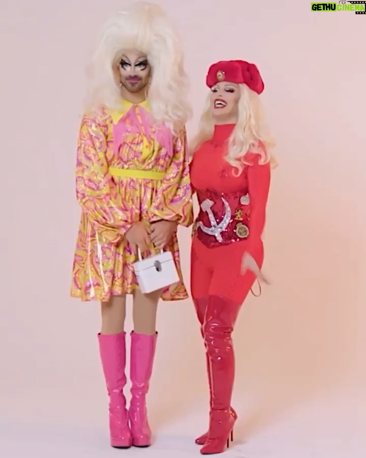 Nyle DiMarco Instagram - THE CATEGORY IS... SIGNING HANDS REALNESS!!!! Link to interview with @miz_cracker for @them is in bio!!!!