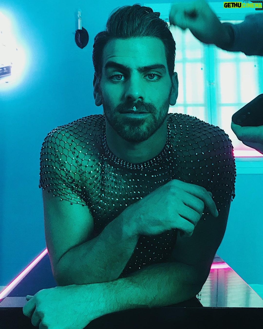 Nyle DiMarco - 264.6K Likes - A year ago today we released a sign language version of @arianagrande’s 7 RINGS video! I had so much fun transforming into her!
How did the ASL video happen? Accessibility happened. (and of course @jakewil who directed the video)
I tweeted Ariana to see if she could caption her music video because 466 million people with hearing loss would love to watch.
She responded that she loved the idea.
A few weeks later, Ariana released 7 RINGS music video with lyrics available to read onscreen!
Then I was able to translate her lyrics into sign language.