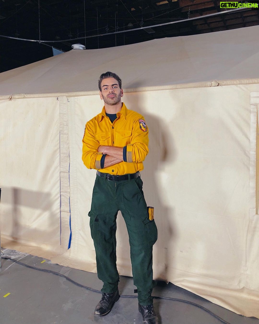 Nyle DiMarco - 151.2K Likes - Quick selfie in my trailer before filming for @station19 as a Deaf Fireman! MY EPISODE IS TONIGHT!!!! TUNE IN ABC 9pm EST.
DID YOU KNOW there are about 50 certified deaf firefighters in the United States?? That thought must seem impossible right...? Well watch tonight to find out!
-
#abc #abctv #station19 #shondaland #fireman