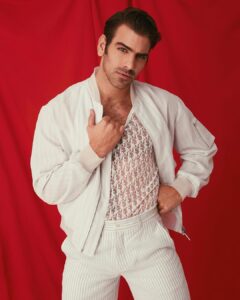 Nyle DiMarco Instagram - Honored to be featured on @lofficielusa!! Good start in 2019!!!! - Photographer: @aingeruzorita Makeup: @tatidon Stylist: @julianshane Hair stylist: @carolyn_riley_hair