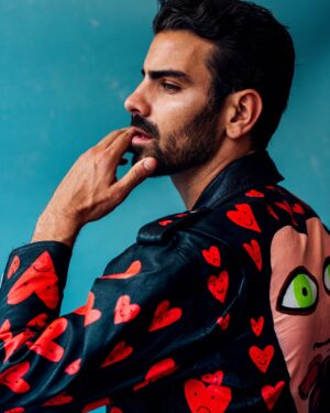 Nyle DiMarco Instagram - Spread love!!! ❤️❤️
📸: @taylormillerphoto 
For @gaytimesmag cover