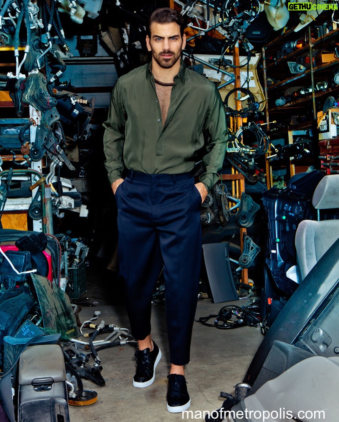 Nyle DiMarco - 189.9K Likes - I LOVE THIS COVER!
_
See my cover story with @manofmetropolis talking about @lessergodbway online now before the Spring/Summer Issue releases!
#MANofMETROPOLIS
Photo: @stephenbusken
Styling: @mrmontyjackson
Grooming: @groomedbymichelleharvey
Videographer: @arnodiem