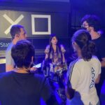 Nyvi Estephan Instagram - Apresentando a nova geração de consoles da Playstation vestida como uma das minhas personagens favoritas: Ontem nós entramos pra história! Entre tantas coisas maravilhosas que fiz em minha carreira de todos esses anos pra cá, nunca imaginei fazer parte dessa virada de geração e apresentar a live de lançamento do Playstation 5 no Brasil. Eu ainda tô emocionada e vou lembrar de cada detalhezinho com muito amor! Obrigada @playstation_br , @tiagoleifert (que honra foi estar ao seu lado nessa empreitada), @art_entretenimento e toda a equipe maravilhosa que fez parte desse dia, e VOCÊS , as mais de 2 milhões de pessoas que assistiram e se emocionaram com a gente! Obrigada 🙏 . #ps5 #worknyvi #aloy