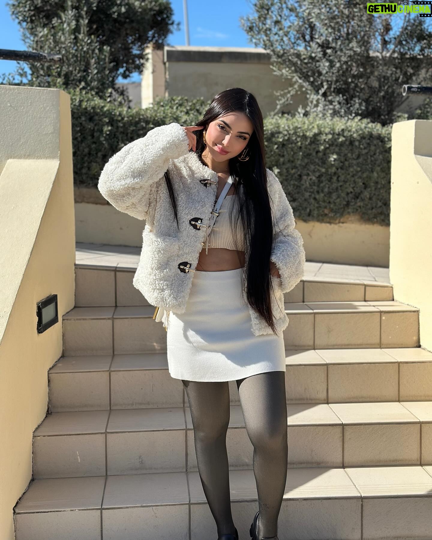 Nyvi Estephan Instagram - Carnaval tá como? Paz terrível 😣😂🥳❤️🔥