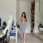 Nyvi Estephan Instagram - Dumpzinho do último dia do ano, onde recebi minhas pessoas favoritas em casa ❤️ um feliz 2024 a todos ✨🙏 que seja repleto de amor e saúde, pois o resto a gente dá um jeito!