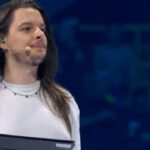 Nyvi Estephan Instagram – O Brasil é campeão no Mundial realizado no Brasil!!! Vocês tem noção o quão surreal e raro é isso? É simplesmente um sonho fazer parte dessa história, eu não tenho palavras pra descrever! Obrigada @r6esportsbr , todos os meus amigos casters e produção, aos times e, principalmente, a todos vocês que acompanham o jogo e são uma torcida maravilhosa e apaixonada! Vocês merecem essa festa em casa! Amanhã é a grande final e será disputada entre 2 times brasileiros: @fazeclan vs @w7mgaming . BORA DERRUBAR O IBIRAPUERA 🔥🔥🔥