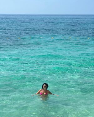 Nyvi Estephan Instagram - A piece of paradise 🫶🐠🇨🇴