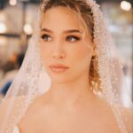 Océane Amsler Instagram - Un mariage en 24H, mercredi à 18h30 Merci encore à @simacouture_paris pour ces merveilleuses robes ❤️
