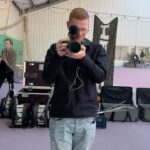 Océane Amsler Instagram – On a tourné un clip qui sortira sur YouTube sur un terrain de tennis rose – PS: Le vendeur a oublié l’antivol sur le pantalon de @levraimotif 💀🤣 @lacoste aidez-nous 🙏🏼 ah et c’est @alexhaze__ à la photo 🤍