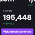 Océane Amsler Instagram - La reine de la night 👑 On a commencé Twitch il y a tout juste un an avec 400 viewers et nous voici un an après à 195 000 viewers. C’est juste la folie!! Merci pour tout mes petites glabelles. Et merci à @audreyhedo @tyciadchannel @marcelita.ttt @shera @tracygotoas @mademoisellelou @natoogram @evvacst @luud_youu @levraimotif @gwen.crocolyne @bonjourmanon_ @quelaprod ❤️‍🔥 et évidemment merci @omgchloerose pour ces photos incroyables 🙏🏼