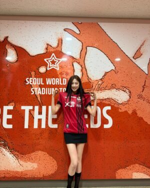 Oh Ha-young Instagram - 날 좋은 날 경기도 보고 쿠플픽도 하고👏🤭
앞으로도 좋은 경기 기대하겠습니다⚽️