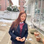 Oh Na-ra Instagram - #계원예술고등학교 졸업후 오랜만에 입어보는 모교 교복🦹‍♀️ 고등학생으로 다시 돌아갔어요. #아옛날이여🎤 #아파트404 #8회 오늘 #8시40분