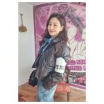 Oh Na-ra Instagram - 엄청 추웠던 그날 열정으로 뜨거웠던 #아파트404 오늘 8시40분 입니다.