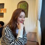 Oh Na-ra Instagram - #사진찍어줘서고마워 🤗