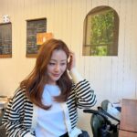 Oh Na-ra Instagram - #사진찍어줘서고마워 🤗
