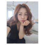 Oh Na-ra Instagram - 비와서 촬영 취소~쓰 새벽부터 준비한 메이컵 아까워서 지우기전 #뾰루퉁컨셉😜 역시 나는 비나라 였어💦