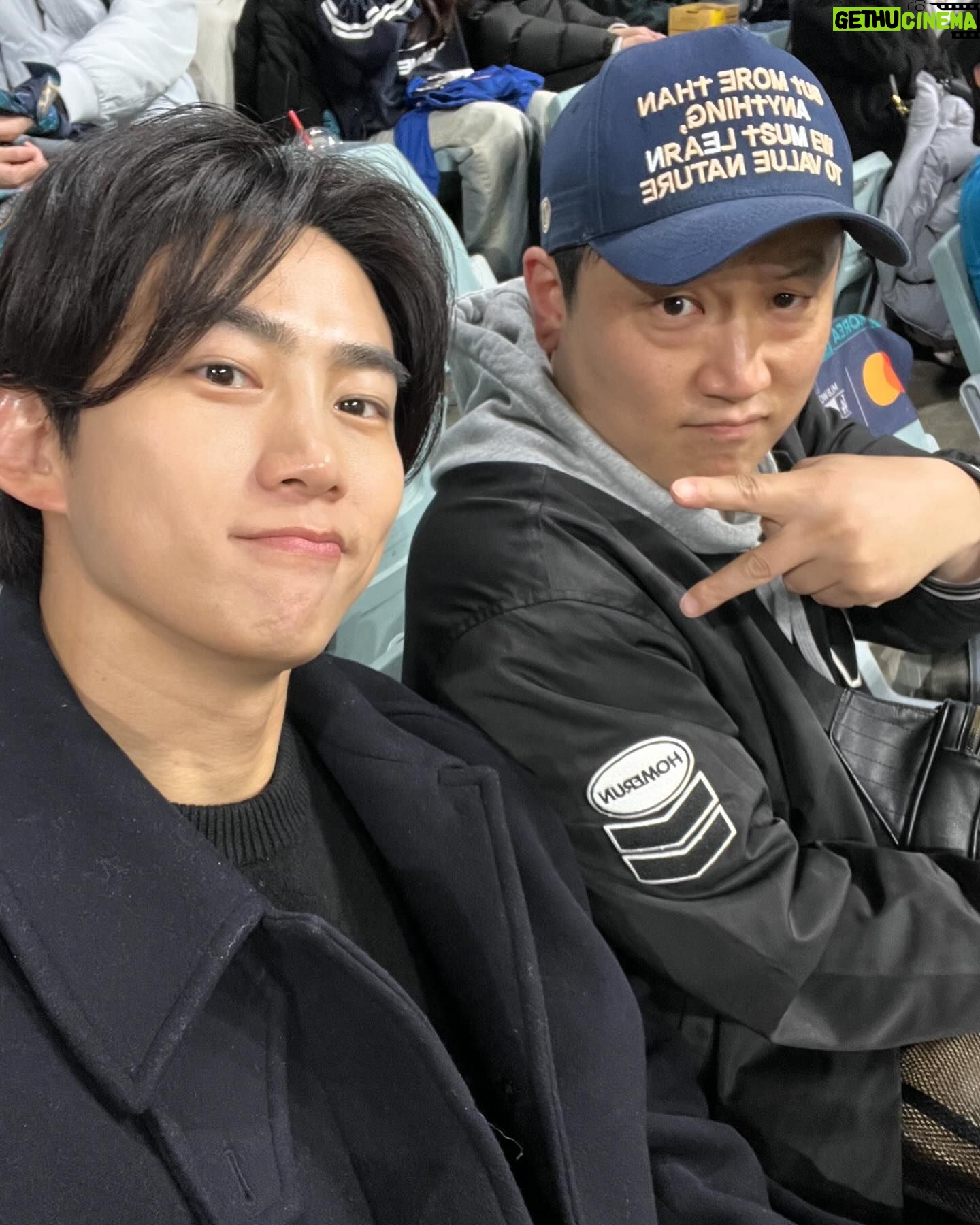 Ok Taec-yeon Instagram - MLB World Tour Seoul Series Thank you @visitcaliforniakorea @discoverla @visitsandiego #캘리포니아관광청 #모두의놀이터