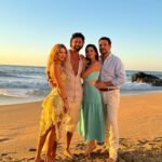 Oka Giner Instagram - No puedo ser más afortunada. Los amo con todo mi corazón y nos deseo mucho éxito! Nos vemos esta noche en el estreno de #mareadepasiones @gisellegonzalezproduccion por @canalestrellas