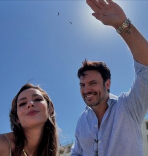 Oka Giner Instagram - Un día con mi villano favorito ❤️✨❤️✨❤️✨ @alexdelamadrid