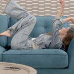 Oka Giner Instagram - No te pierdas el ‘Especial de salas de Muebles Dico’, con todas sus salas al 60% de descuento y 12 meses sin intereses. Inspírate con la colección de salas más grande de México y escoge tu favorita entre una gran variedad de sillones de piel, modulares y reclinables… Y haz de este espacio, una aventura en la que construyas nuevas aventuras ✨✨✨✨✨✨✨✨✨✨