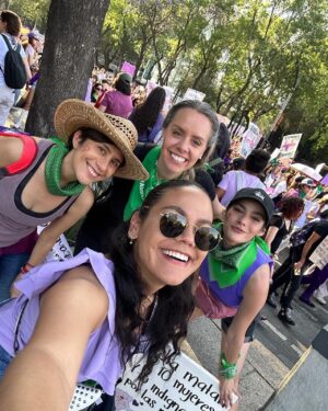 Oka Giner Instagram - 💜💜💜💜💜💜💜💜💜💜💜💜
Calladitas no nos vemos. 
#8M