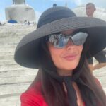 Oksana Fyodorova Instagram - Посетили Большого Будду . @vivostyle