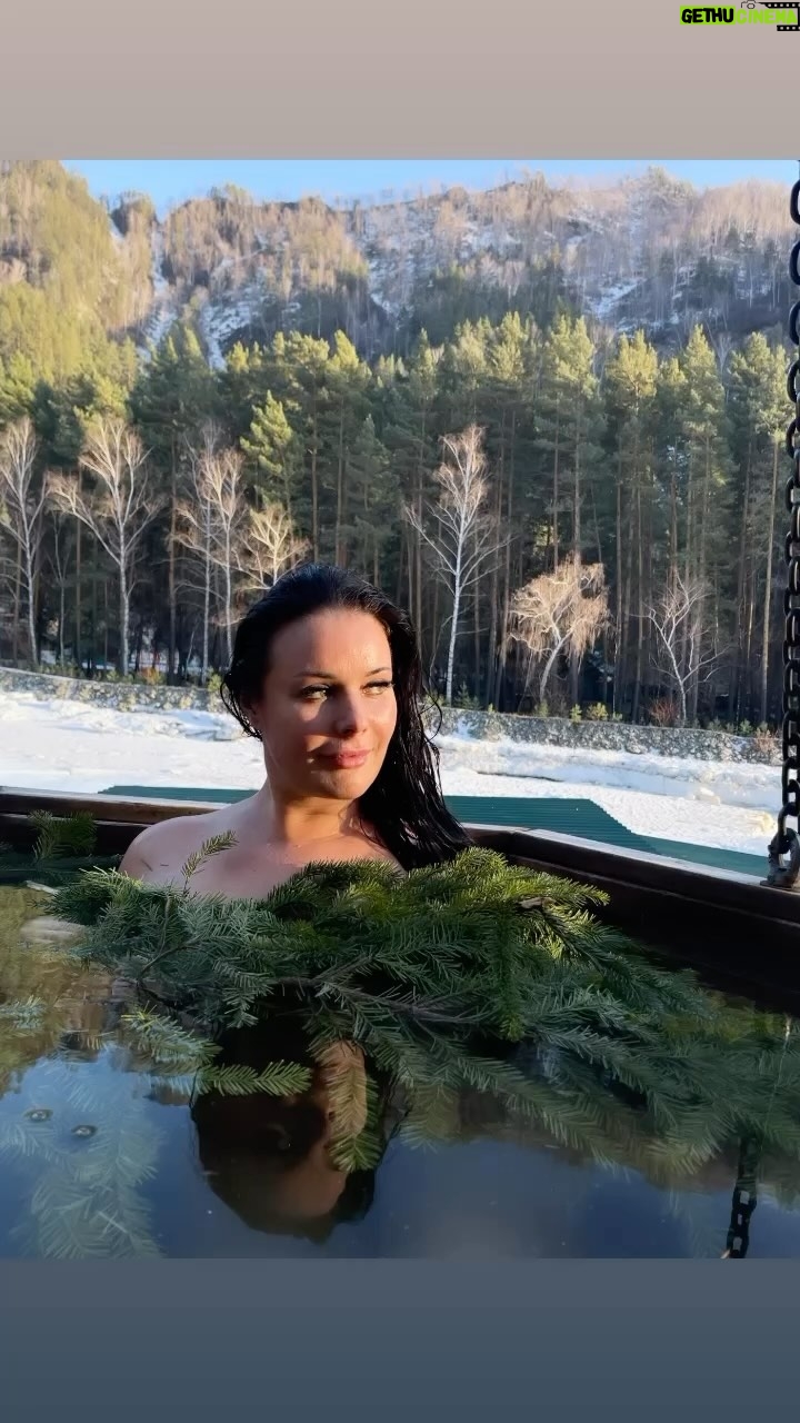 Oksana Fyodorova Instagram - @marin_ostrov.altay