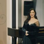 Oksana Fyodorova Instagram - Есть много средств выразить то, что в душе , но самое совершенное- это музыка .. 🎶🎹💗 Гадалка из меня не очень 😃, просто пожелаю всем любви ❤️ и весеннего настроения. Непременно сбудется , ведь это чувство живет в каждом из нас . И пусть ответ для вас всегда будет «ДА»💃🏼#всемлюбви Спасибо моим музыкантам @pavelibertango @georgmigunov @_annasysoeva_