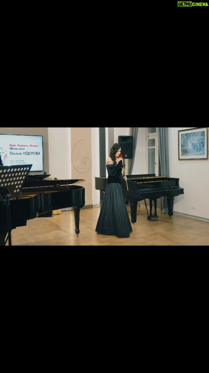 Oksana Fyodorova Instagram - Могу быть послушной, но не хочу 😀❤️💋💋💋