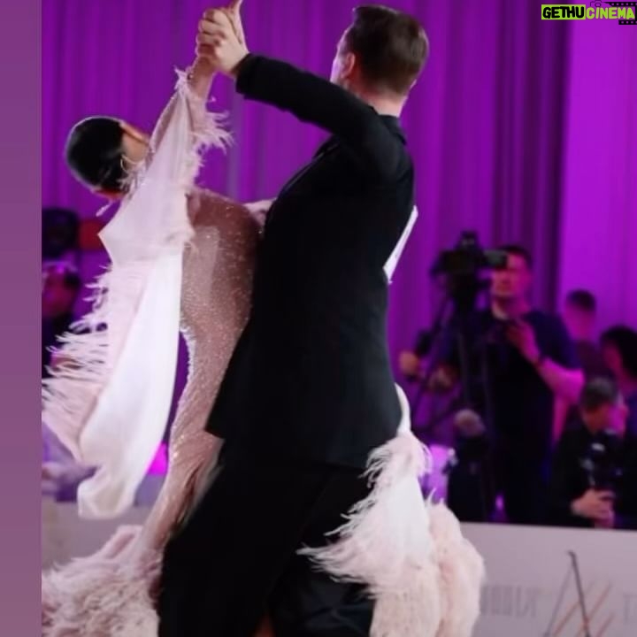 Oksana Fyodorova Instagram - Скоро турниры @kharlamovoleg #dance 💃🏼