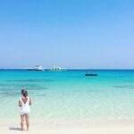 Ola Ghanem Instagram - My country has the best beaches in the world, come visit it. #Hurghada #Egypt #Travel #Tourism #ThisIsEgypt #Island المنظر الجميل ده فى بلدى #مصر #مصر_ام_الدنيا #سياحة #علا_غانم @hurghadacity
