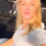 Olesya Sudzilovskaya Instagram - Интересно устроен человеческий организм, точнее актерский. Пробуешь заставить работать «аппарат», а в последние дни рядом ( по эмоции) только слезы. Продолжаем репетировать, стараемся придумывать и творить. #игорьмиркурбанов #александрсемчев #дмитрийкуличков @sergrublev_official Пусть у Вас будет добрый вечер! #олесясудзиловская #актриса #москва #россия #moscow #russia #olesyasudzilovskaya #actress #репетиция #rehearsal #rehearsals