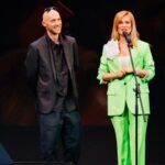 Olesya Sudzilovskaya Instagram - На торжественной церемонии Премии Гильдии кастинг-директоров России. @guild_cd_rus Мои искренние поздравления всем победителям! Рада тому, что в стране создана Гильдия кастинг-директоров, надеюсь, что появятся и институты, готовящие агентов и кастинг менеджеров по актерам. И сегодня у меня есть повод поблагодарить Александру Пронину #александрапронина , которая нашла меня на школьной скамье и пригласила сниматься в кино! Первый фильм, в котором я снялась - «Посредник», мое участие в нем состоялось с ее легкой руки! Блистательную Ольгу Логинову @lo_loginova_olga , нашедшую меня в театральном институте - в Школе-студии при МХАТ, отстоявший меня на кастинге в кинокартину «Мусорщик»! Столько времени, столько проектов вместе, с неизменной Олиной верой в меня! Анну Селиванову @selivanovaanna_ , с которой мы сотрудничаем ещё со времён сериала « Орлова и Александров»! Из девочки, ассистирующей актёрам на площадке, Аня выросла в самостоятельно агента по актёрам со своим собственным агентством! Фёдора Егорова #федорегоров , который просто заставил меня, (актрису, состоявшуюся во многих направлениях), выйти из зоны комфорта и попробовать себя в другом жанре, поддержав в процессе, добился, чтобы это получилось! Счастье, когда актёр находит своего агента ! Всем желаю!😄😉🎬🎭📺🎉 С Сергеем Буруновым , обожаемым партнером @sergeyburunovofficial . С Сергеем @sergei.dzeban . #олесясудзиловская #актриса #olesyasudzilovskaya #actress