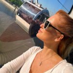 Olesya Sudzilovskaya Instagram - Самый любимый город на земле! 💞 В Москву пришла весна с ароматом сирени!💜 #москва #россия #moscow #russia #выходныессемьей #weekend #лужники