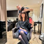 Olga Kurylenko Instagram - I think I just got the best haircut I’ve had in years! Thank you dear Carlos and Rossano for making this happen ✨ So much dead and dry hair off and I now feel fresh and ready for the sunny days 🤩 @rossanoferrettiofficial @therealrossanoferretti @mabodimika