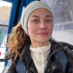 Olga Kurylenko Instagram - Sunday skiing selfie ⛷️ #ski #mountains #nomakeup