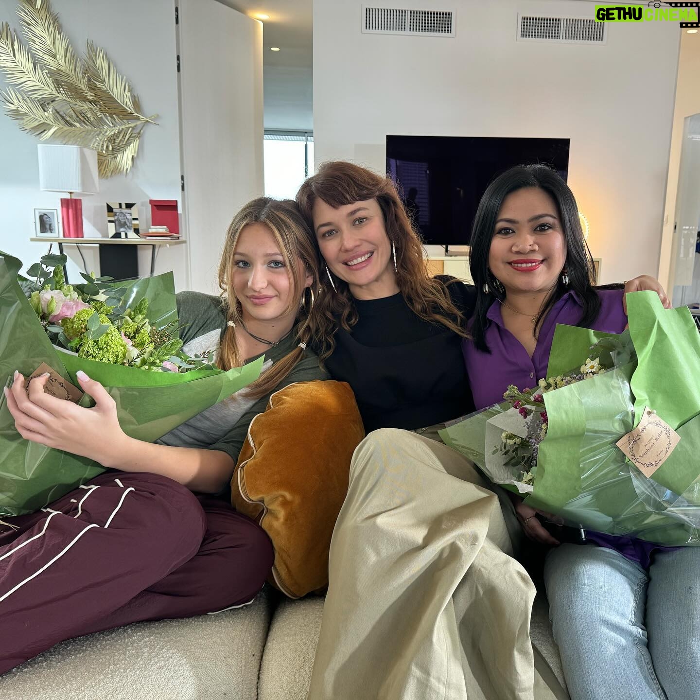 Olga Kurylenko Instagram - That’s a wrap in Paris with my wonderful co-stars Eve and Pilar! #franceismyhappyplace #frenchseries