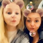 Olga Medynich Instagram - Отметь подругу с которой знакома 23года……. ЖКХ-говно 🤣🤣🤣🤣🤣 @sonyagorelik Хруст в шее на втором видео -реальный 🤣🤣👌🏻 #медыничольга #привет40