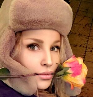 Olga Medynich Instagram - Думайте сами , решайте сами -иметь или не иметь …. 🤷‍♀️ #медыничольга