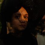 Olivia Cooke Instagram – vanity fair 2018
shot by @jonathan_entwistle 

(bewbs made possible by corset x)